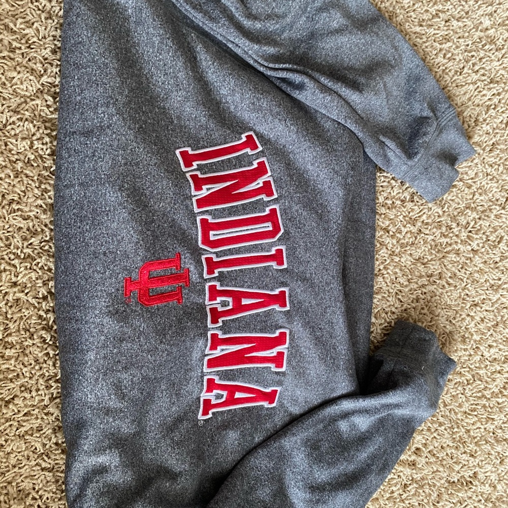 Indiana Hoosiers Sweatshirt Size M